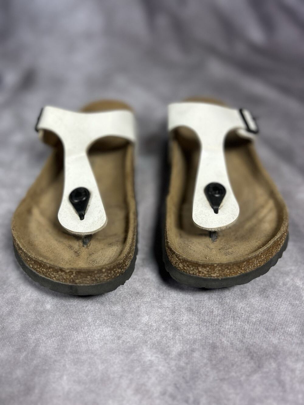 Birkenstock Gizeh White Thong Sandals Size 36 EU US 5-5.5 Comfort Cork Footbed